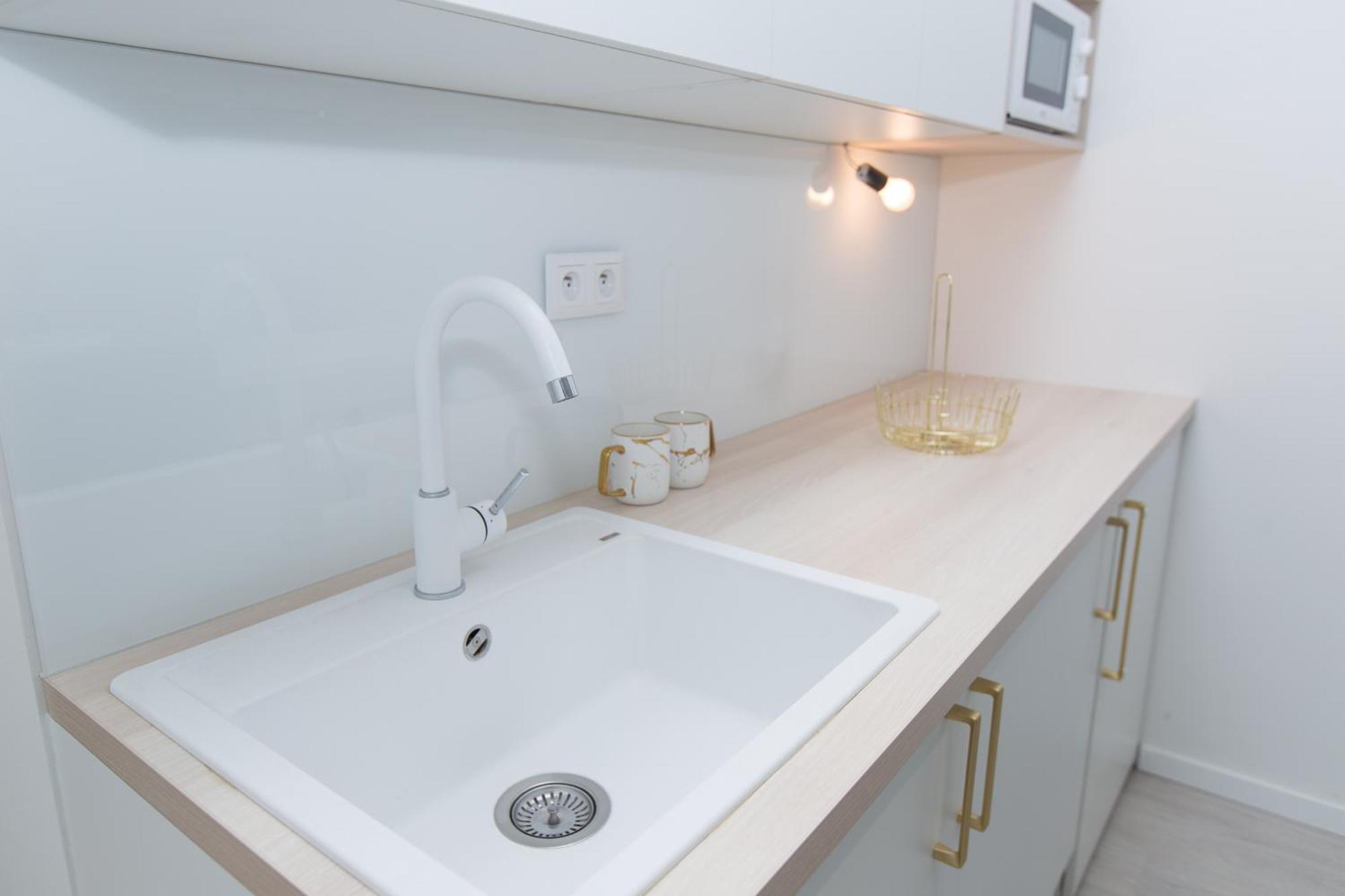 Apartment In The Center Of Bratislava Kosicka 52 ภายนอก รูปภาพ