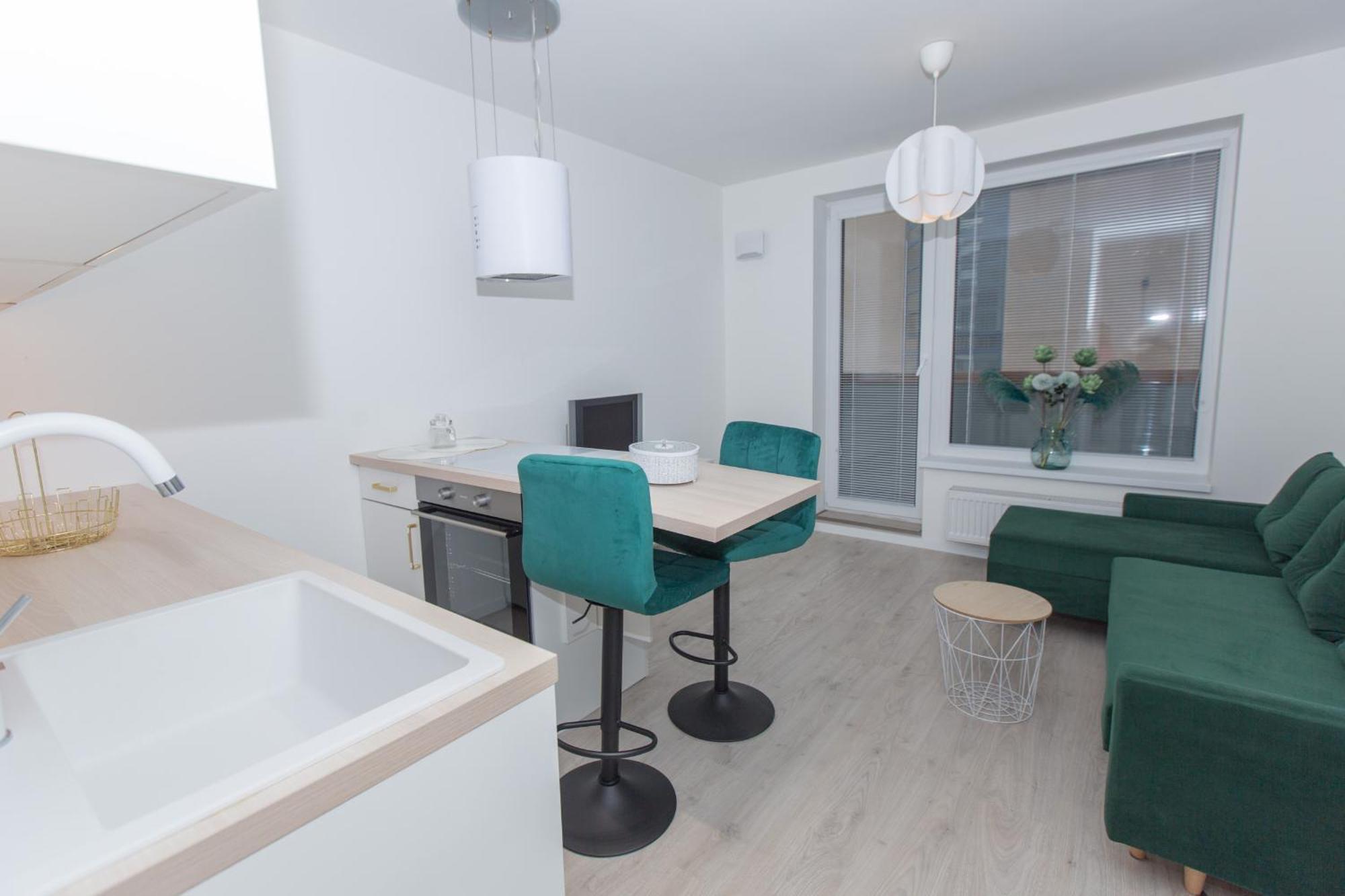 Apartment In The Center Of Bratislava Kosicka 52 ภายนอก รูปภาพ